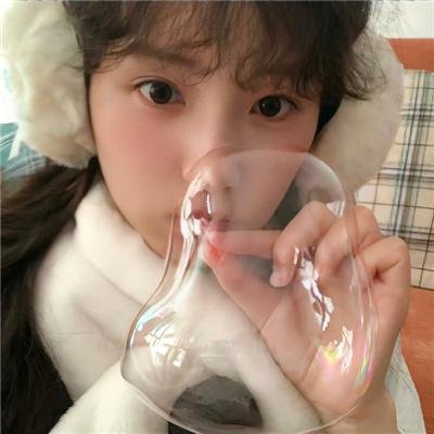 艾米莉亚·佩雷斯 海报